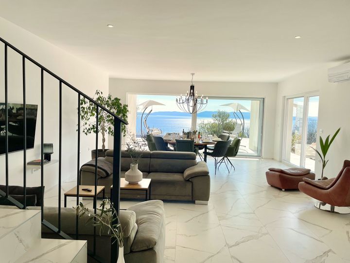 open-plan living opens to Adriatic panorama
